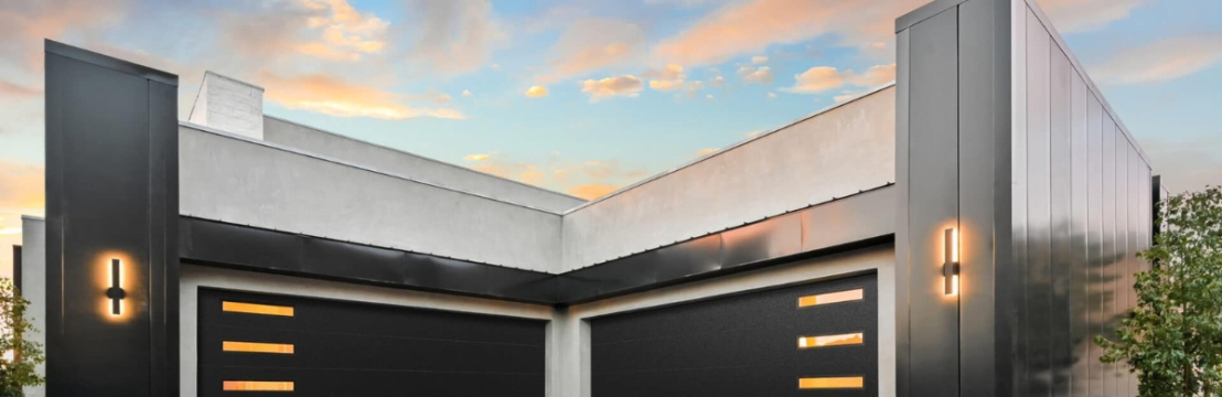Snap  Garage Door