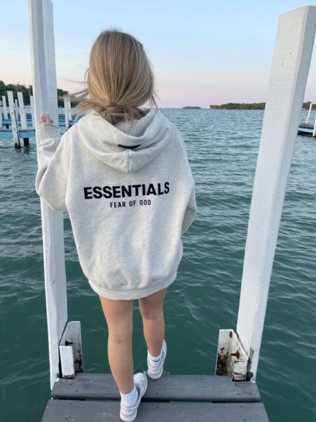 EssentialSweatpants