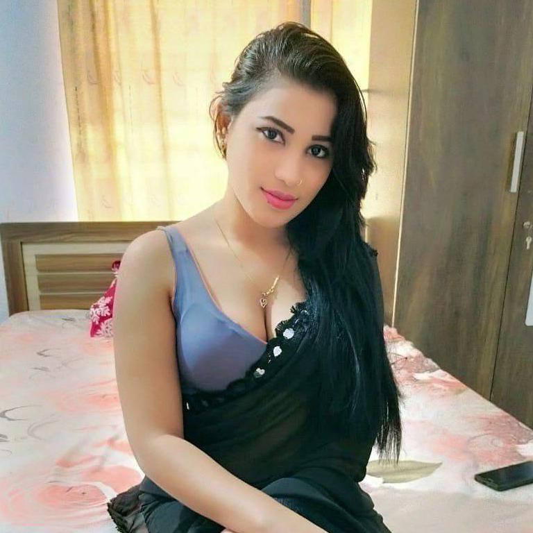 Divya14352
